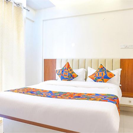 Fabhotel Majestic Luxurious - Nr Rajaram Bhiku Pathare Stadium Pune Esterno foto